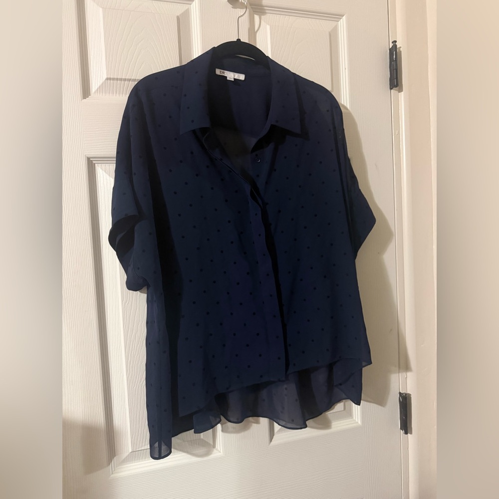 DR2 Navy Short Sleeve Button-Down with Subtle Dot Texture